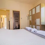 Rodoula In Mystras * ספארטי