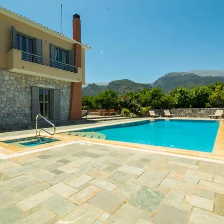 Rodoula In Mystras * Sparta