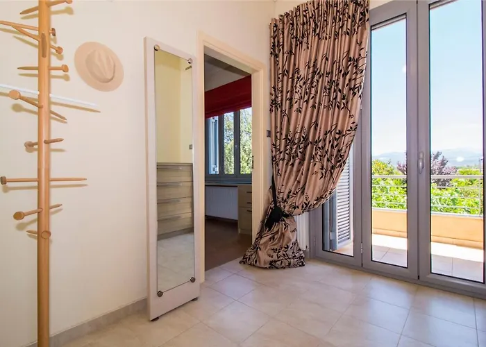 Rodoula In Mystras *