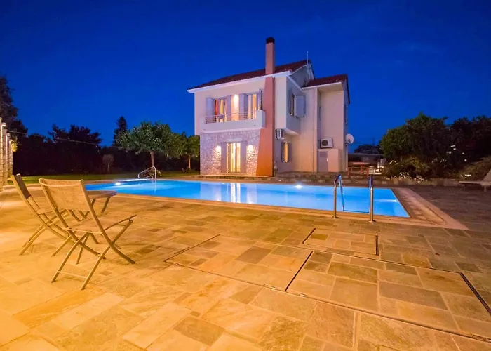 Rodoula In Mystras * Sparta