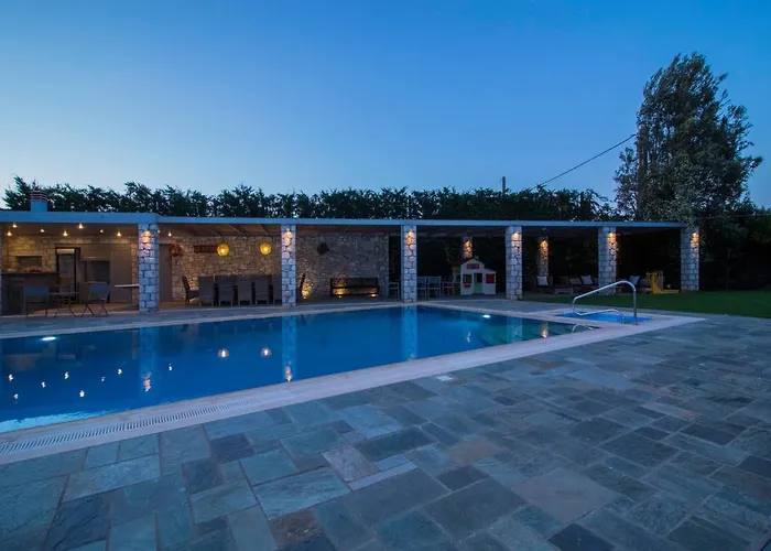 Rodoula In Mystras *